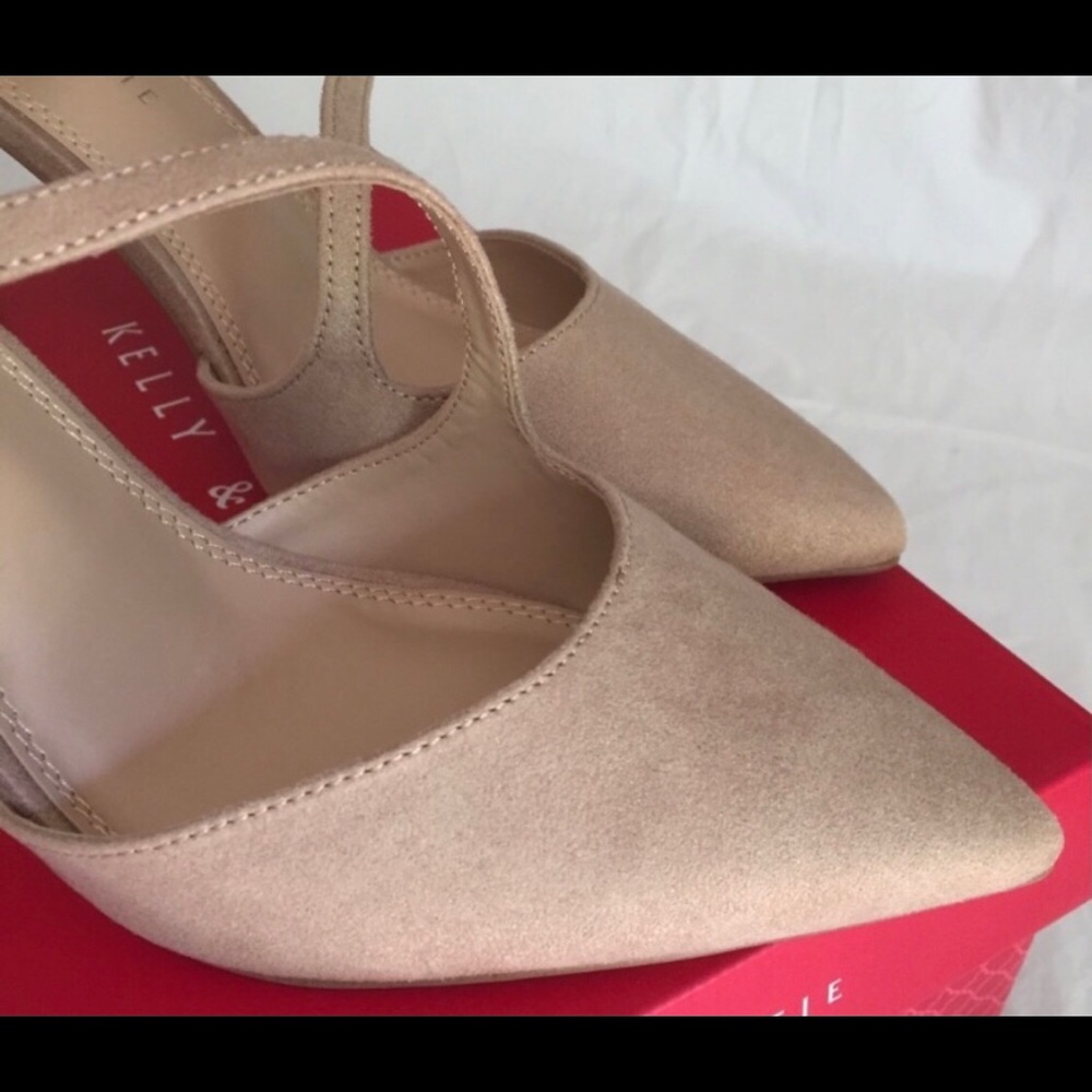 Sevama Suede Beige Pump, 9.5 10 - Picture 4 of 11